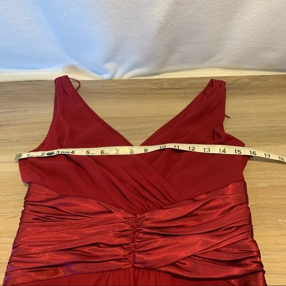 LONDON TIMES Sheer Sleeveless Dress Cranberry Size 4 - Picture 9 of 13